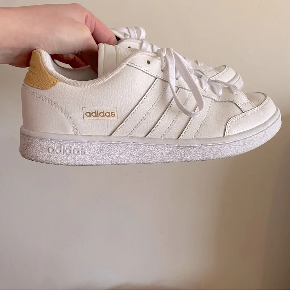 Adidas White and Yellow Cloudfoam Comfort Sneakers
